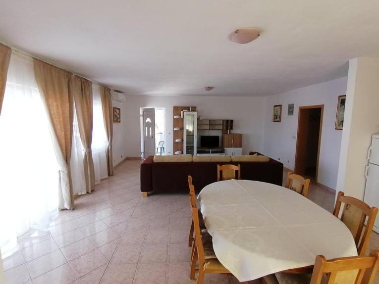 Apartamento La Palma Pakoštane Exterior foto